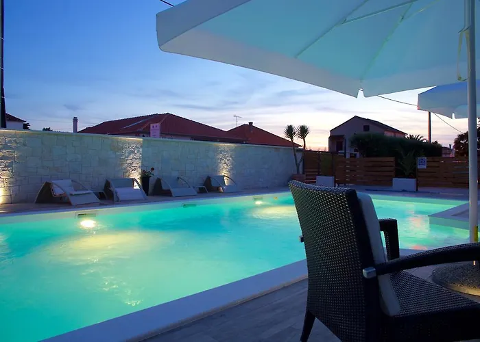 Antonija Apartments With Pool