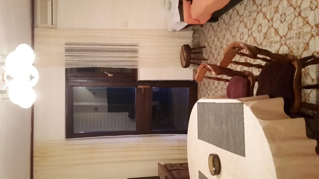Antonija With Pool Apartment