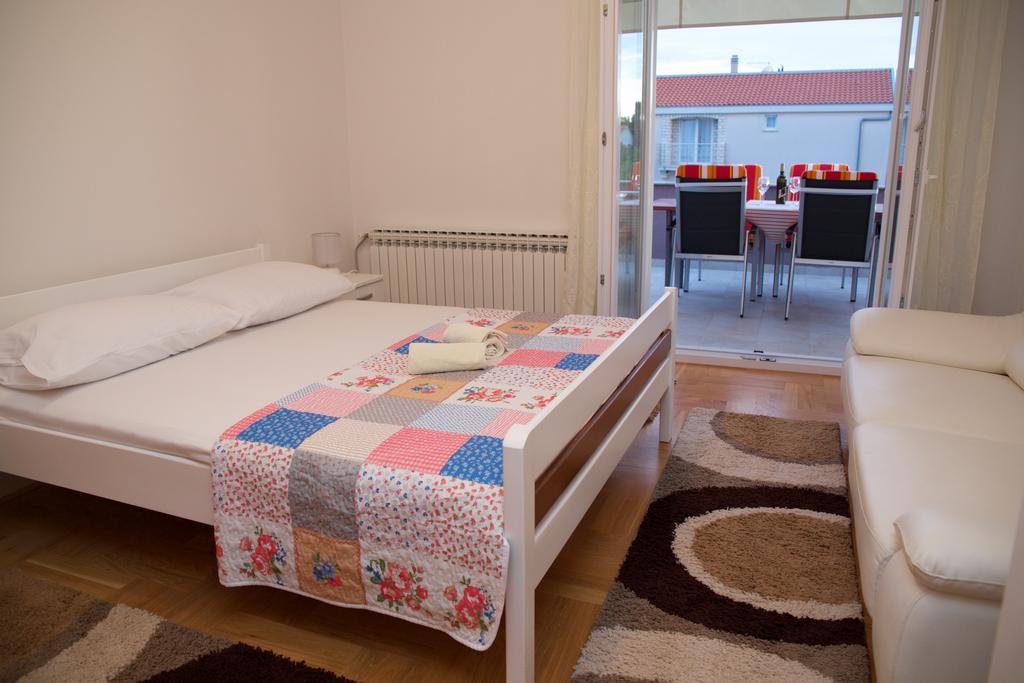 Antonija With Pool Apartment Biograd Na Moru